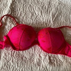 Victoria Secret Bras Pink size 34 D $26